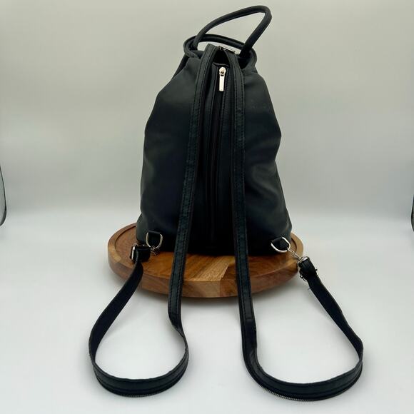 Florence Vanna Italian Leather Backpack Black Convertible Sling Crossbody Bag main image 13